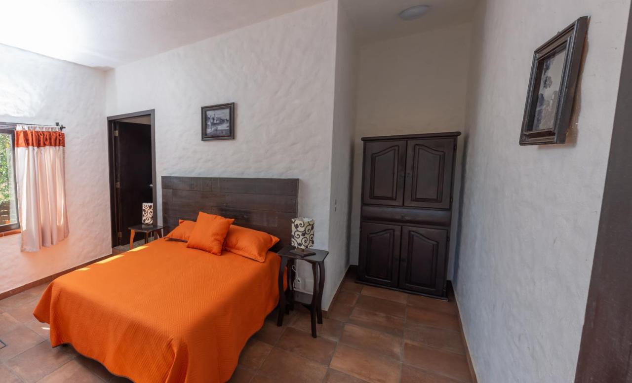 Hostal Maria Tepozteca Tepoztlán Buitenkant foto