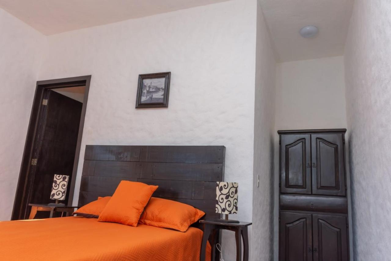 Hostal Maria Tepozteca Tepoztlán Buitenkant foto