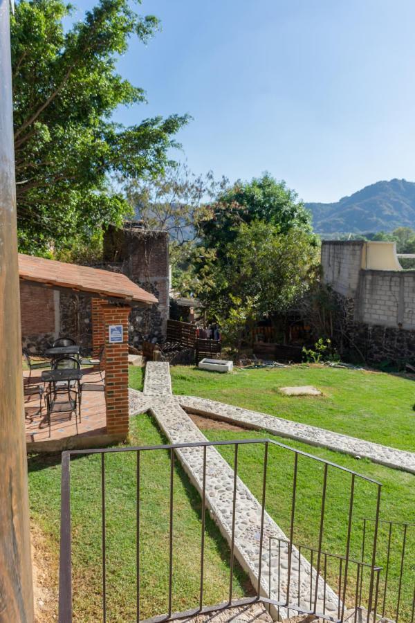 Hostal Maria Tepozteca Tepoztlán Buitenkant foto